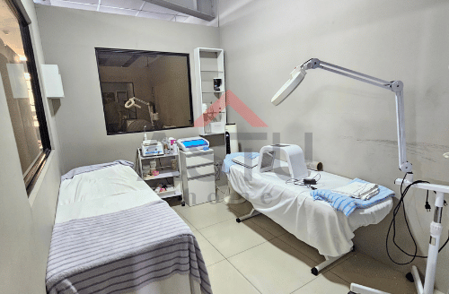 Se Vende Edificio en Urdesa Central – Av. Victor Emilio Estrada