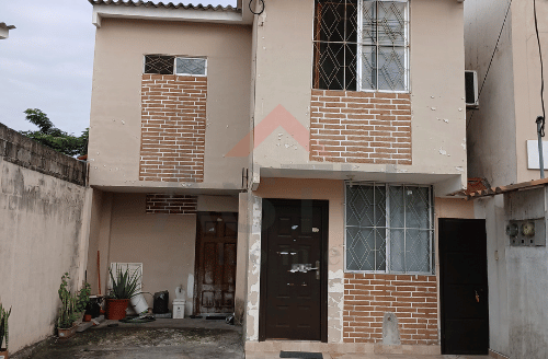 Se Vende Propiedad Rentera en Mucho Lote 2 Etapa Valle Victoria.