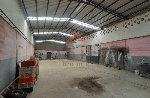 Se Alquila Galpón Sector Primavera 2