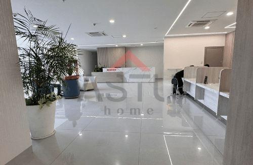 Se alquila Consultorio Medico en Semedic de Villa Club