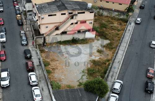 Se vende Terreno en Cdla Guayaquil – a 2 Cuadras de la Av. Juan Tanga Marengo