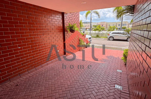 Se Vende Propiedad en Urb. Bali. Frente al Lago