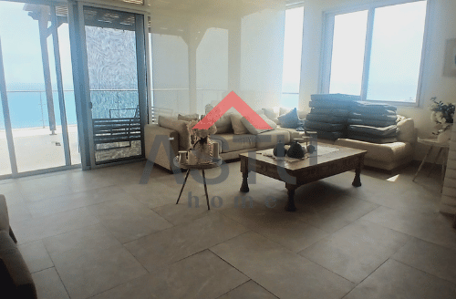 SE VENDE Penthouse en Punta Blanca