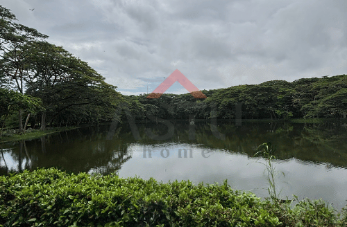 Se Vende Terreno exclusivo en Urb Lago de Capeira, Vía a Daule