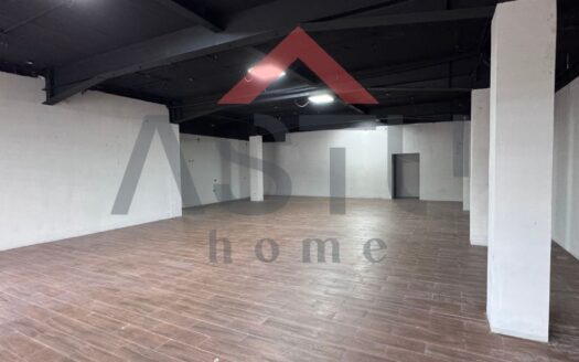 📍Se Alquila Local Comercial en Urdesa  Av. Victor Emilio Estrada